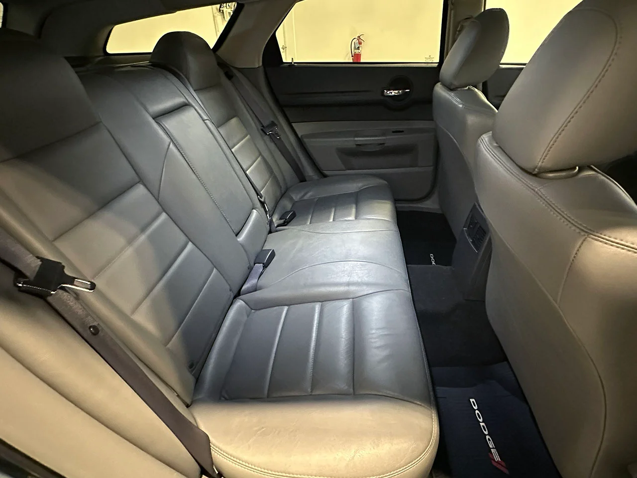 2005 Dodge Magnum R/T - Photo 66