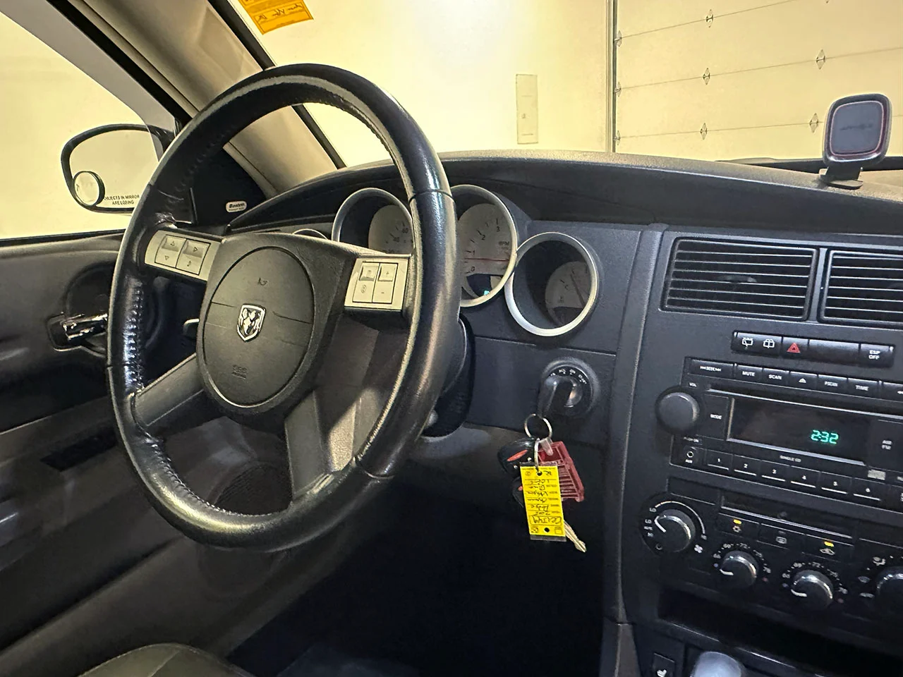2005 Dodge Magnum R/T - Photo 78