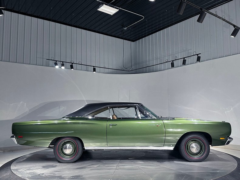 For Sale 1969 Plymouth Road Runner