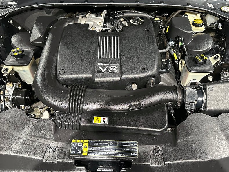 2002 Ford Thunderbird 19