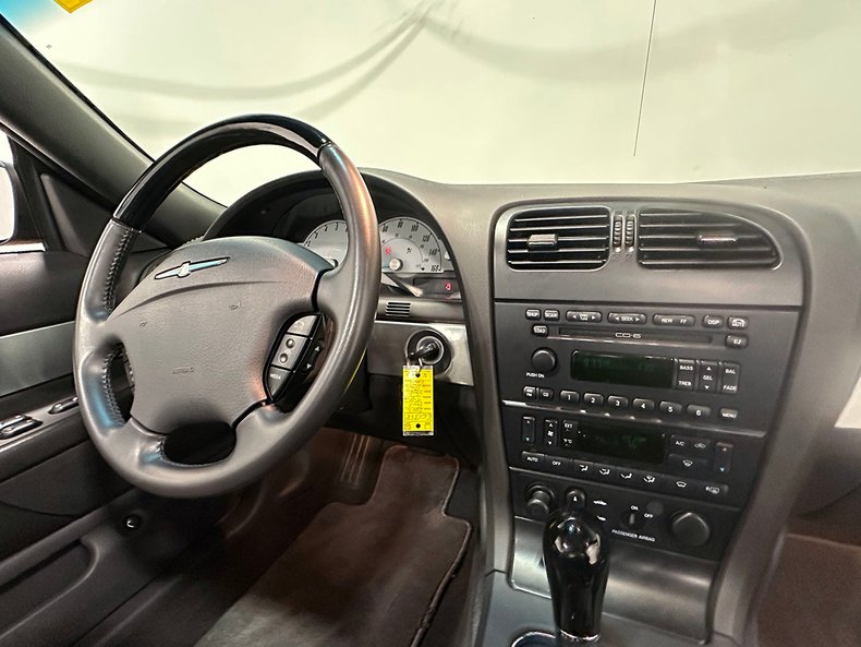 2002 Ford Thunderbird 51