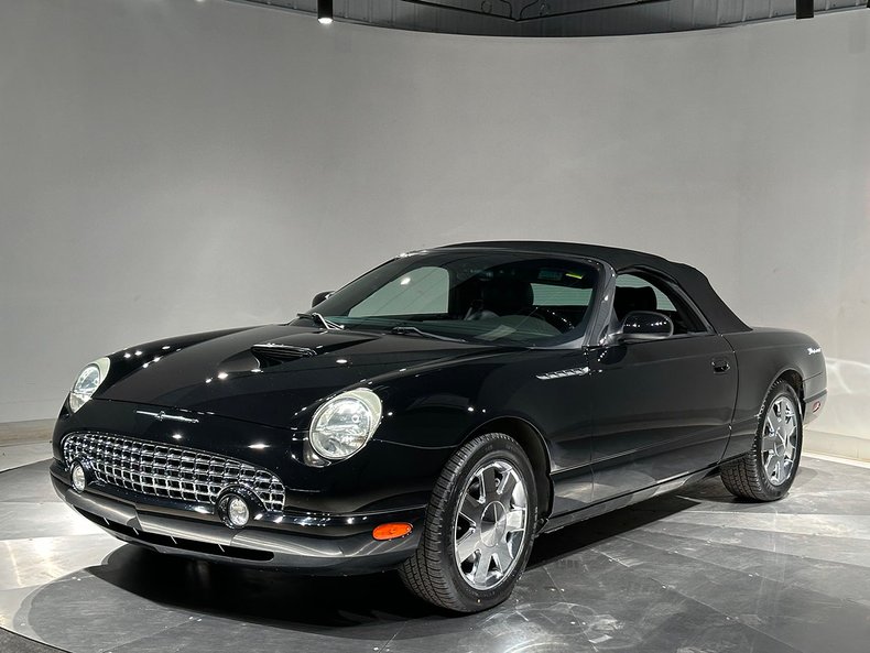 2002 Ford Thunderbird 72