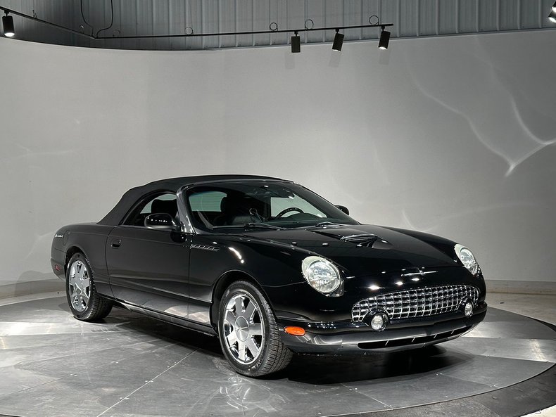 2002 Ford Thunderbird 71