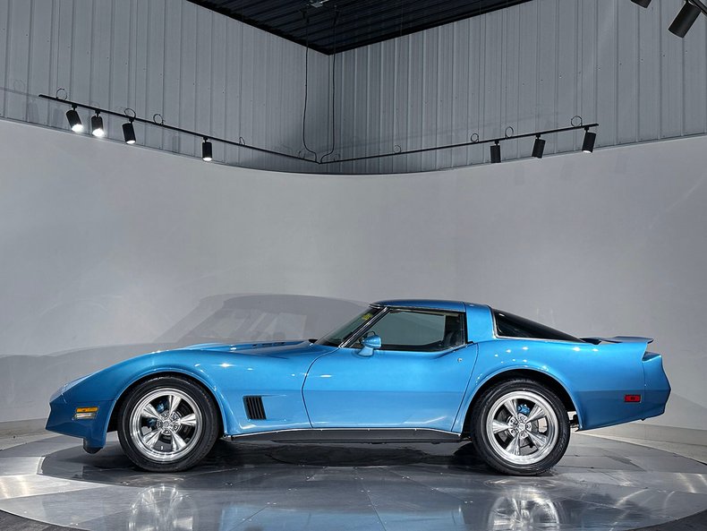 1980 Chevrolet Corvette 10