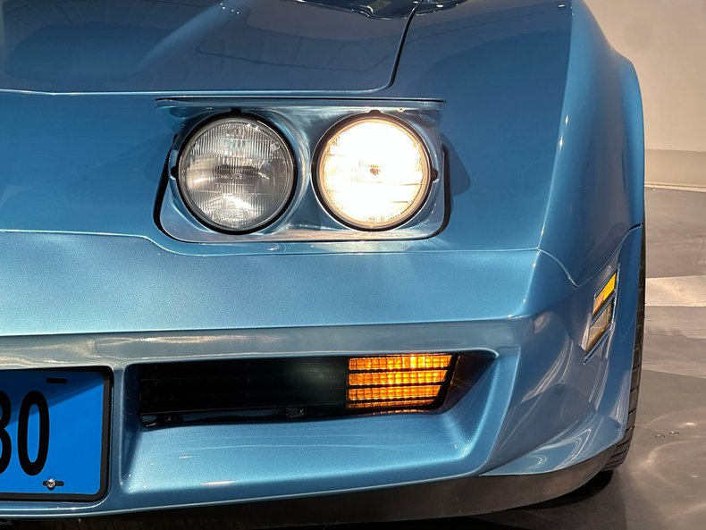 1980 Chevrolet Corvette 23