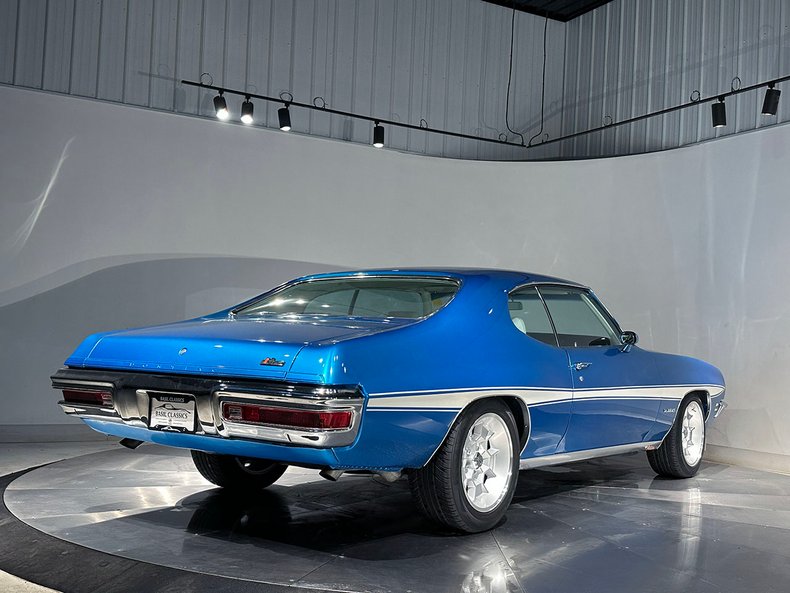 1972 Pontiac LeMans 32