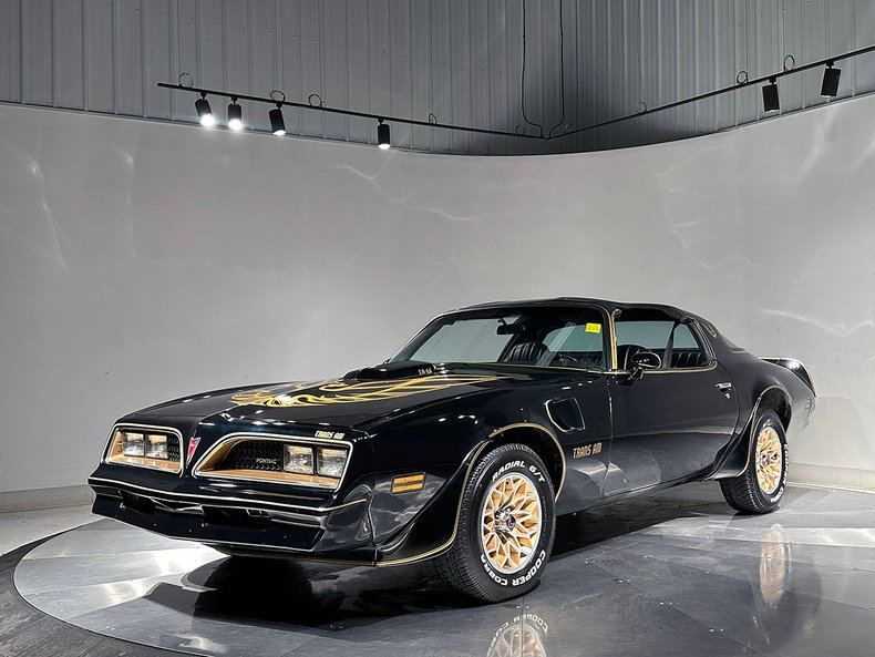1977 Pontiac Firebird 2