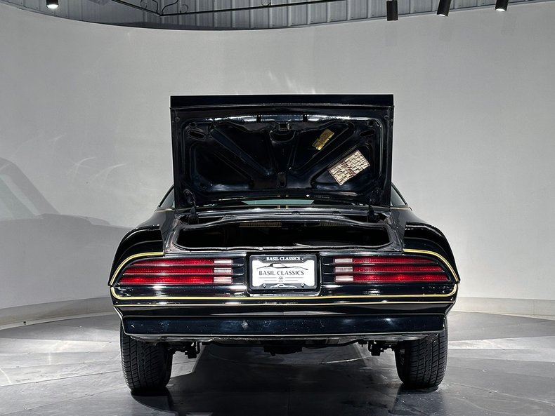 1977 Pontiac Firebird 42