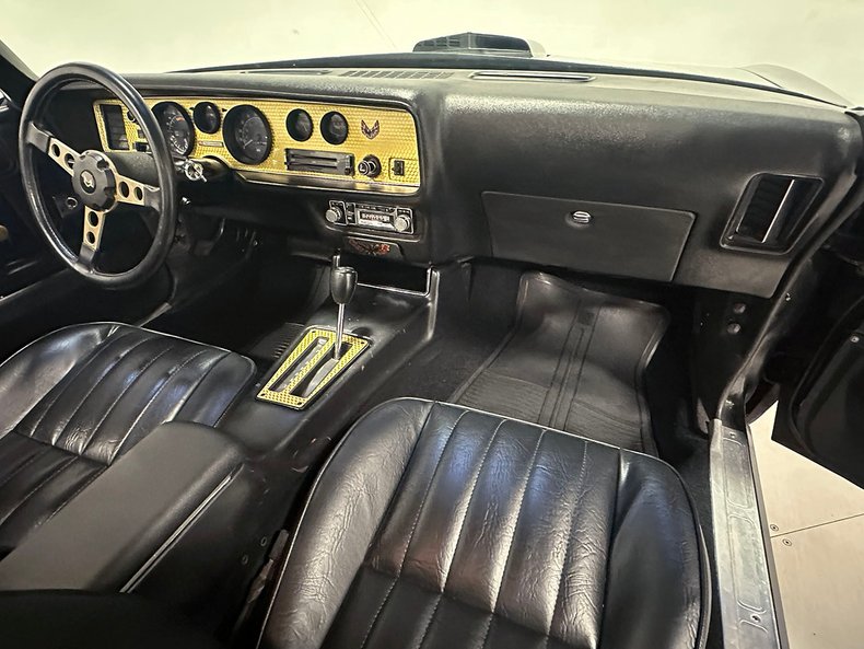 1977 Pontiac Firebird 58