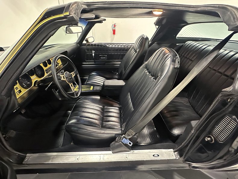 1977 Pontiac Firebird 77