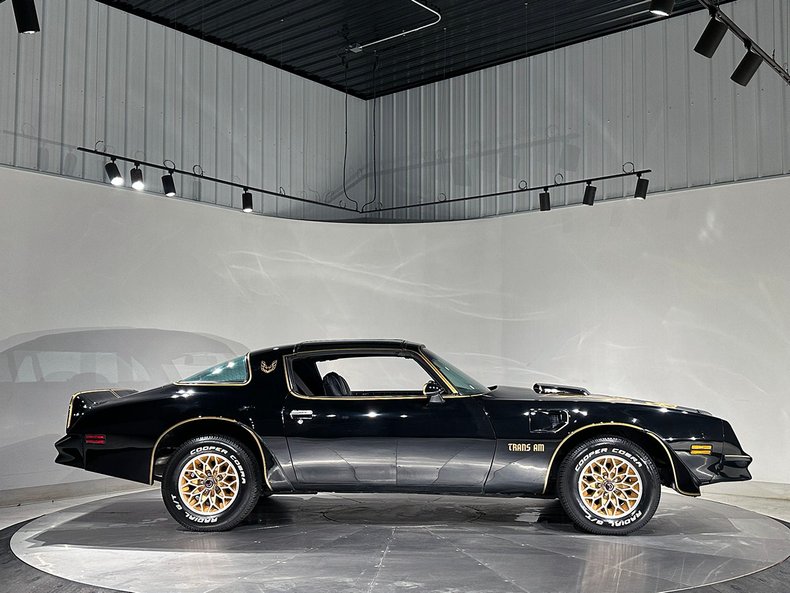 1977 Pontiac Firebird 89
