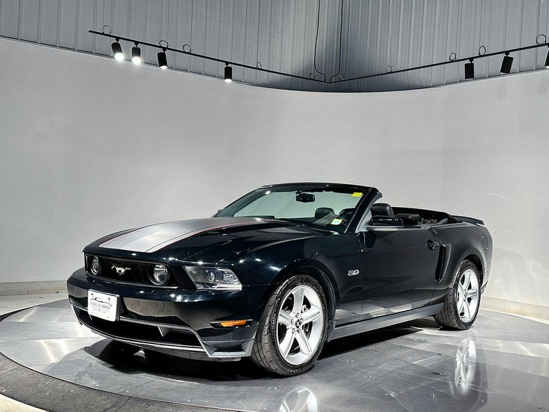 2012 Ford Mustang 2