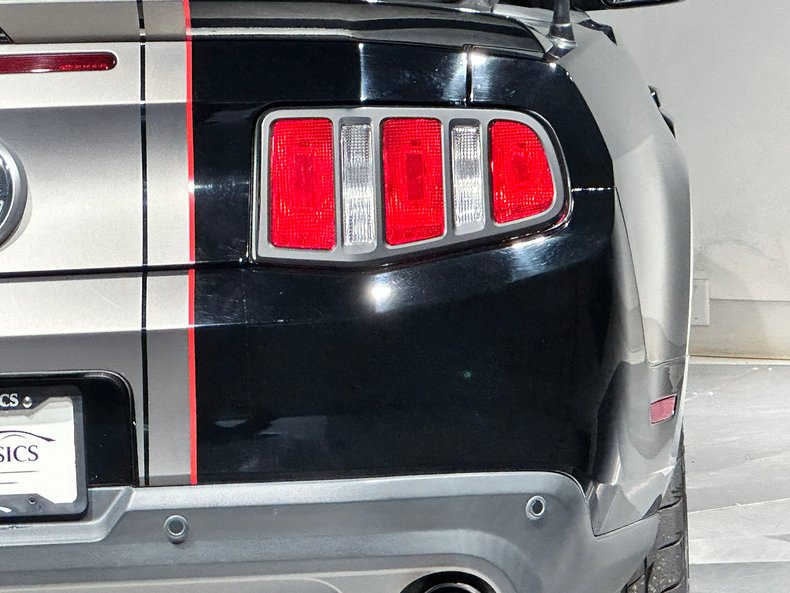 2012 Ford Mustang 8