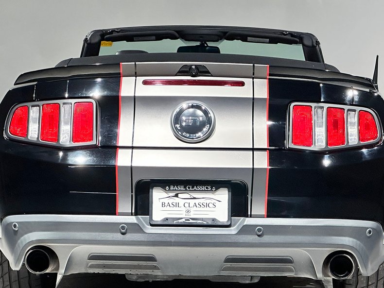 2012 Ford Mustang 31