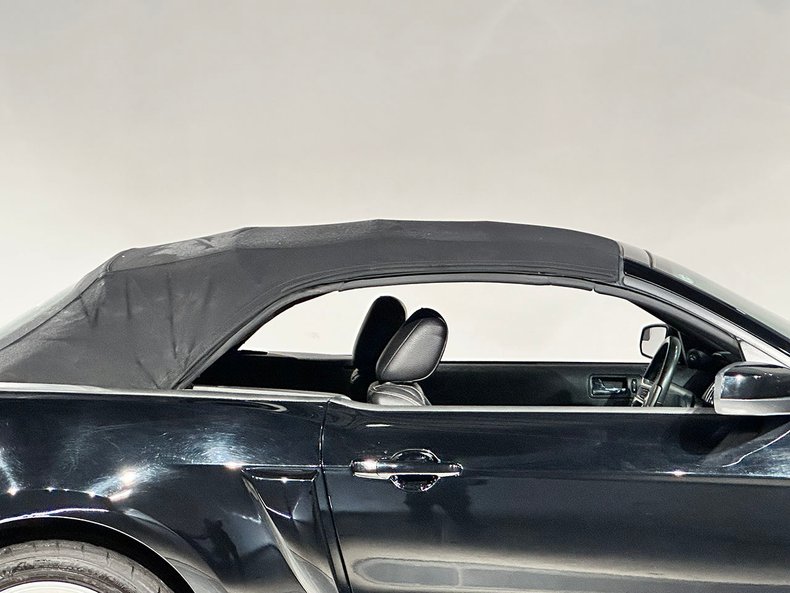 2012 Ford Mustang 80