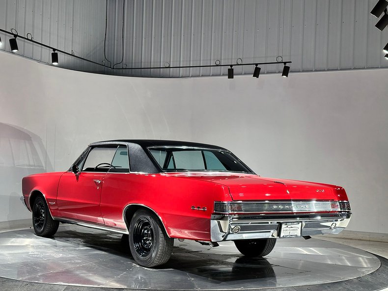1965 Pontiac GTO 9