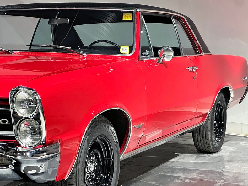 1965 Pontiac GTO 19
