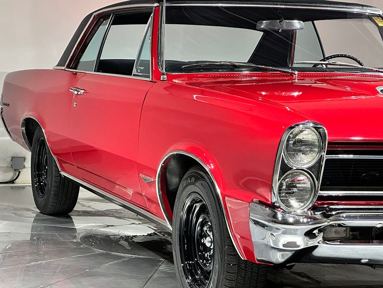1965 Pontiac GTO 21