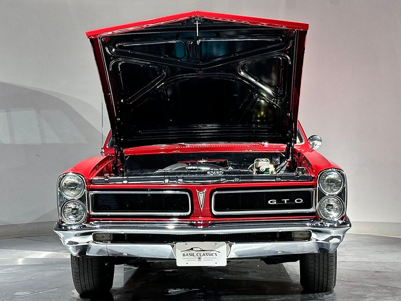 1965 Pontiac GTO 35