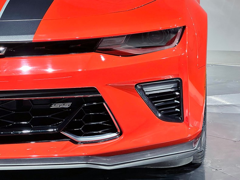 2018 Chevrolet Camaro 3