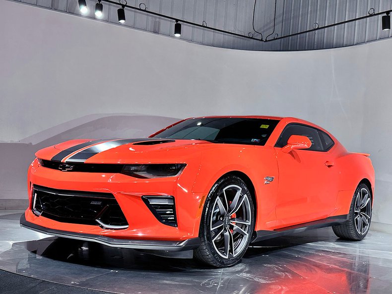 2018 Chevrolet Camaro 24