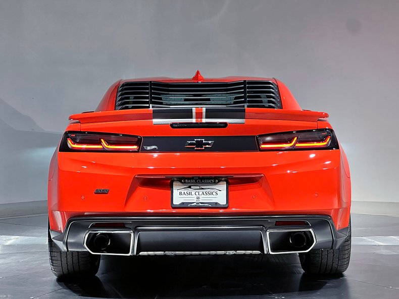 2018 Chevrolet Camaro 38