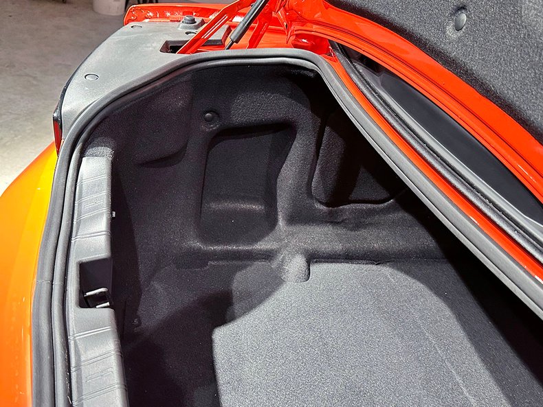 2018 Chevrolet Camaro 41
