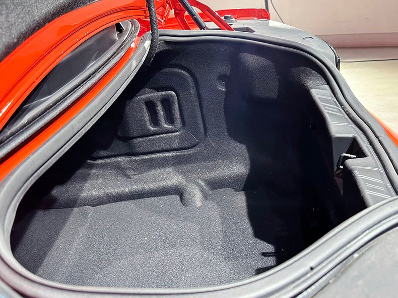 2018 Chevrolet Camaro 42