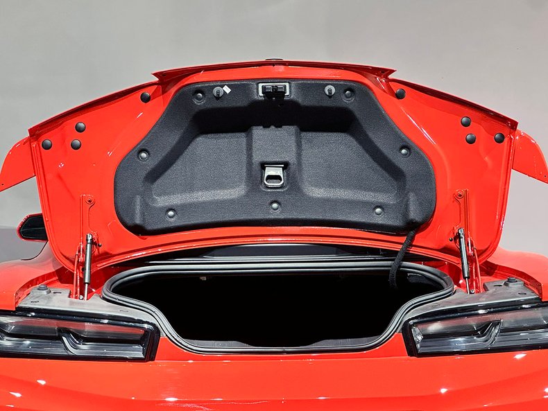 2018 Chevrolet Camaro 44
