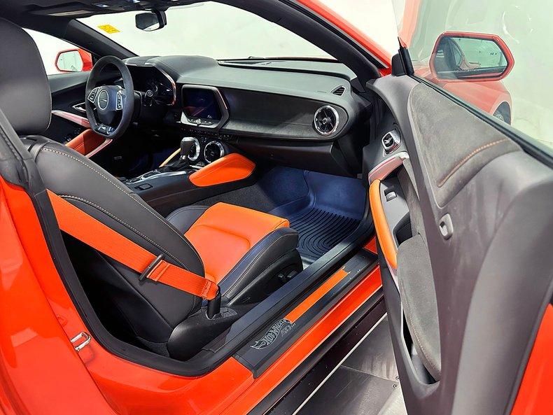 2018 Chevrolet Camaro 45