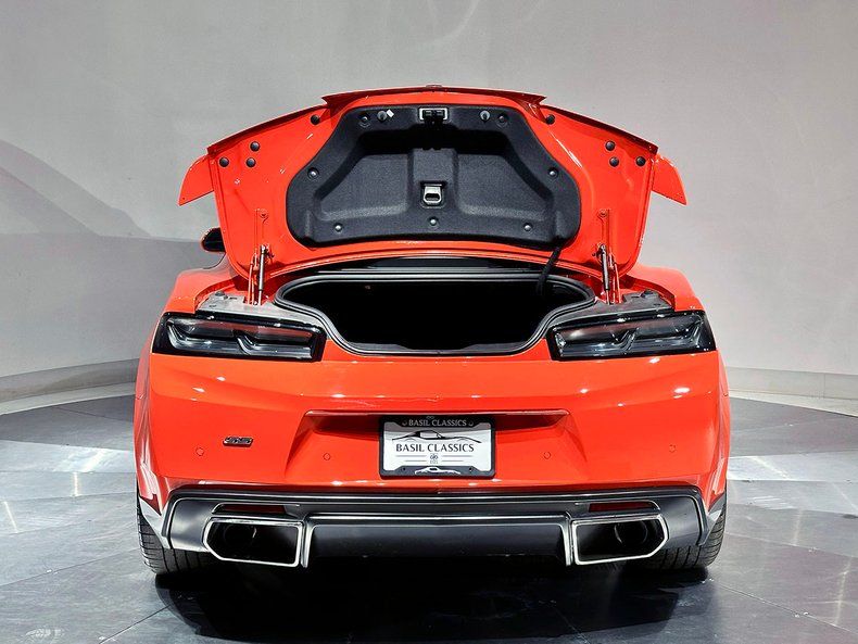2018 Chevrolet Camaro 43