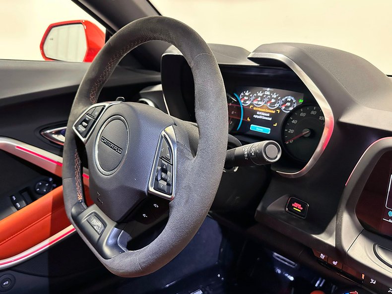 2018 Chevrolet Camaro 62