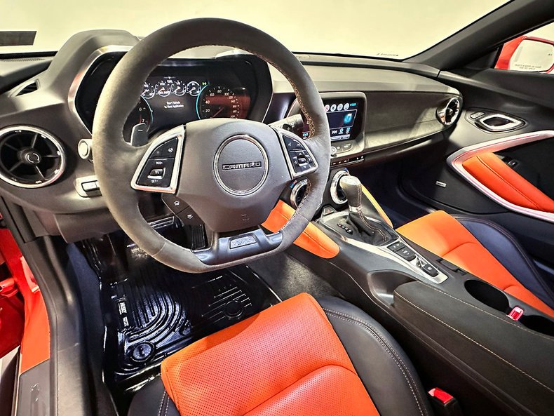 2018 Chevrolet Camaro 76