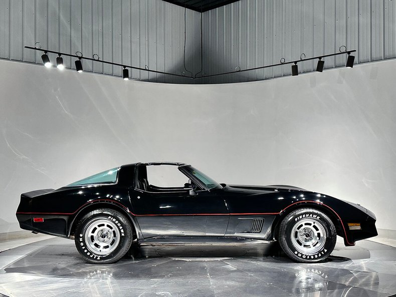 1981 Chevrolet Corvette 4