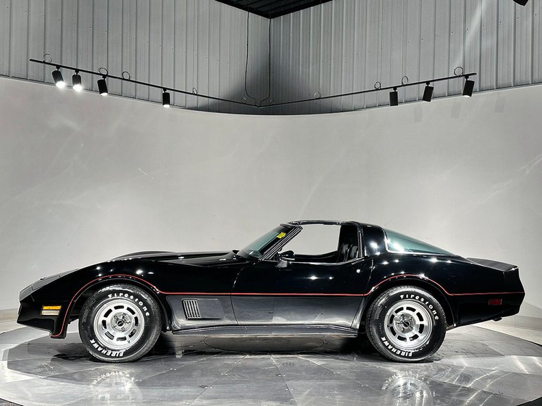 1981 Chevrolet Corvette 9