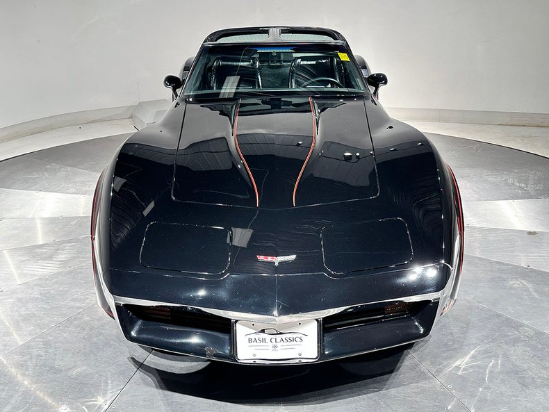 1981 Chevrolet Corvette 21