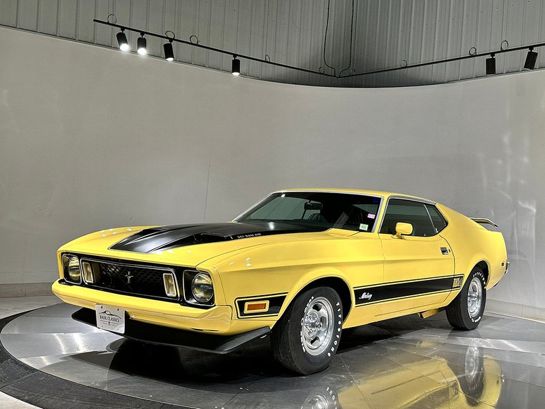 1973 Ford Mustang 2