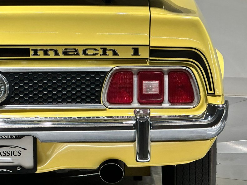 1973 Ford Mustang 10