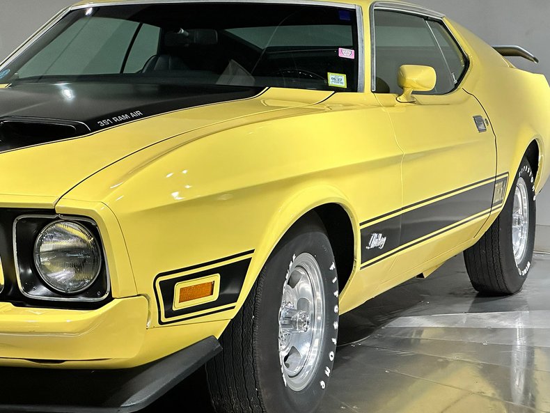 1973 Ford Mustang 18