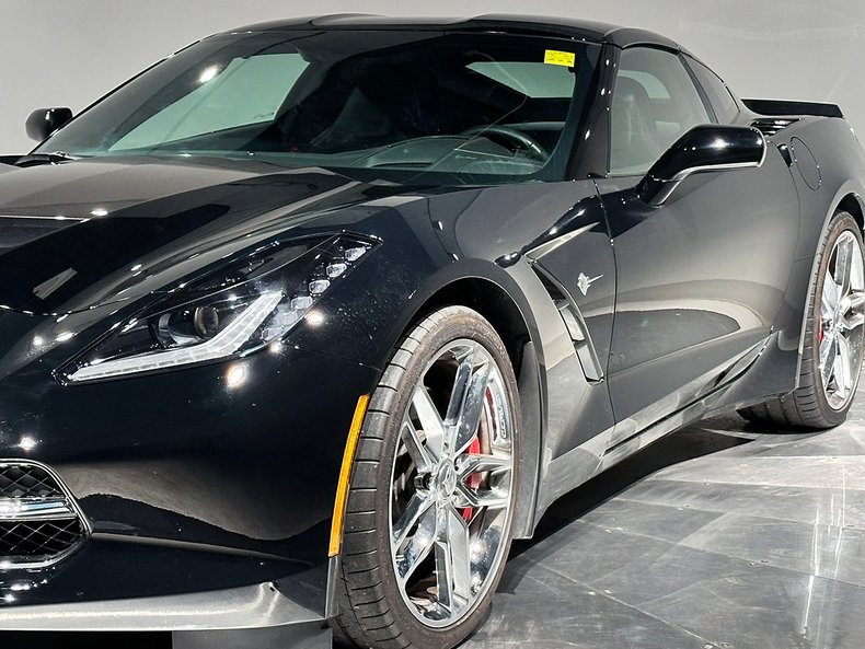 2016 Chevrolet Corvette 12