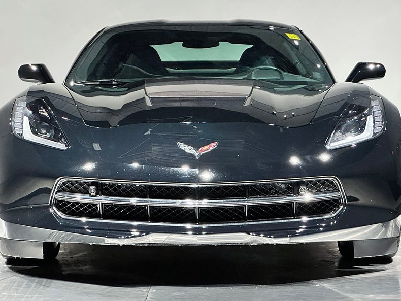 2016 Chevrolet Corvette 13
