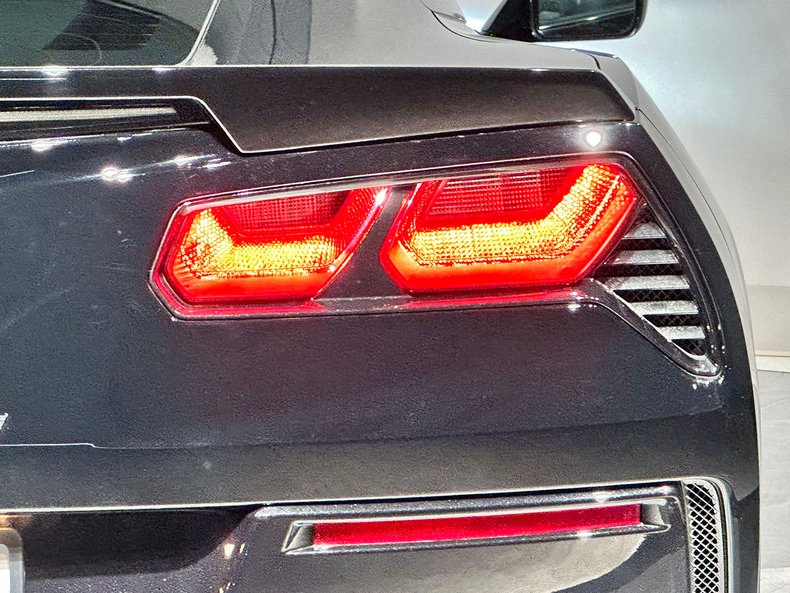 2016 Chevrolet Corvette 23