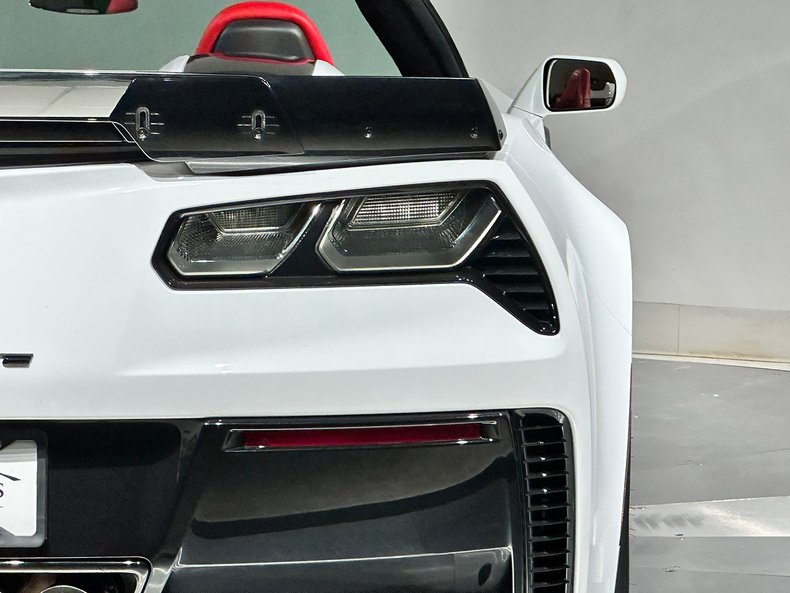 2016 Chevrolet Corvette 12