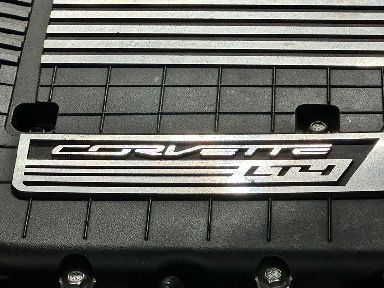 2016 Chevrolet Corvette 24