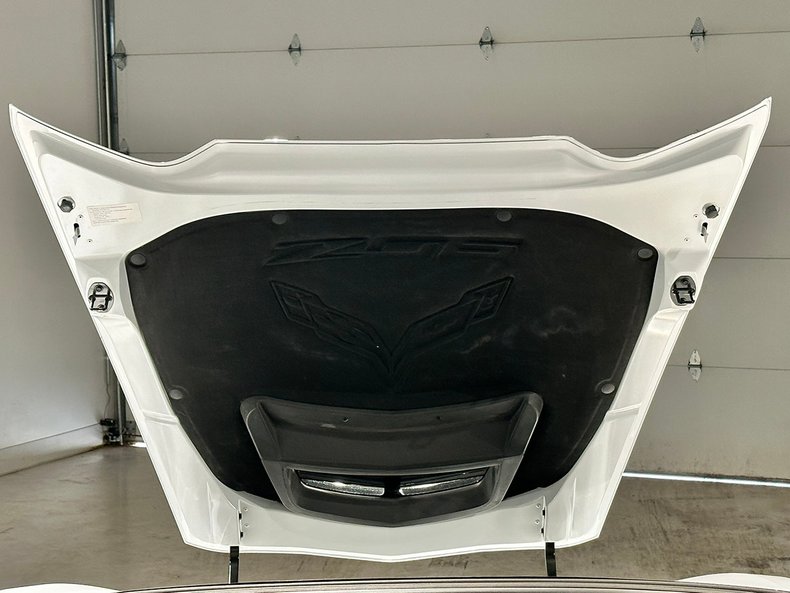2016 Chevrolet Corvette 28