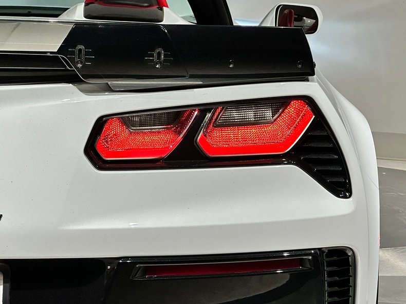 2016 Chevrolet Corvette 34
