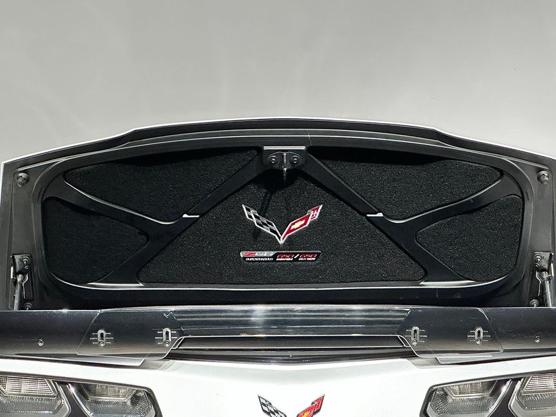 2016 Chevrolet Corvette 36