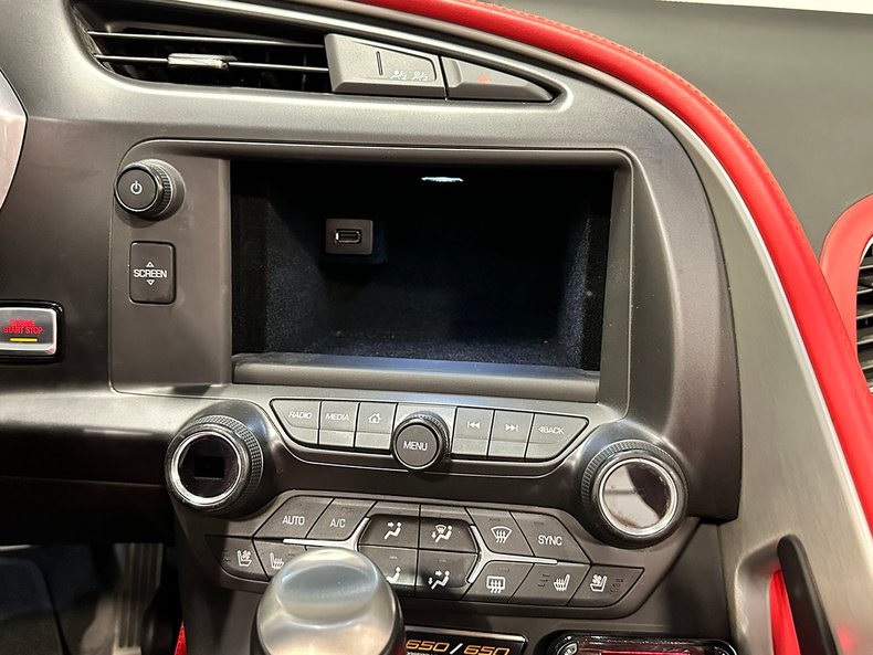 2016 Chevrolet Corvette 77
