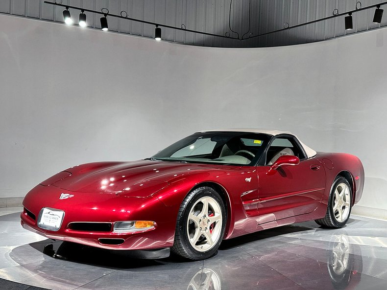 2003 Chevrolet Corvette 3