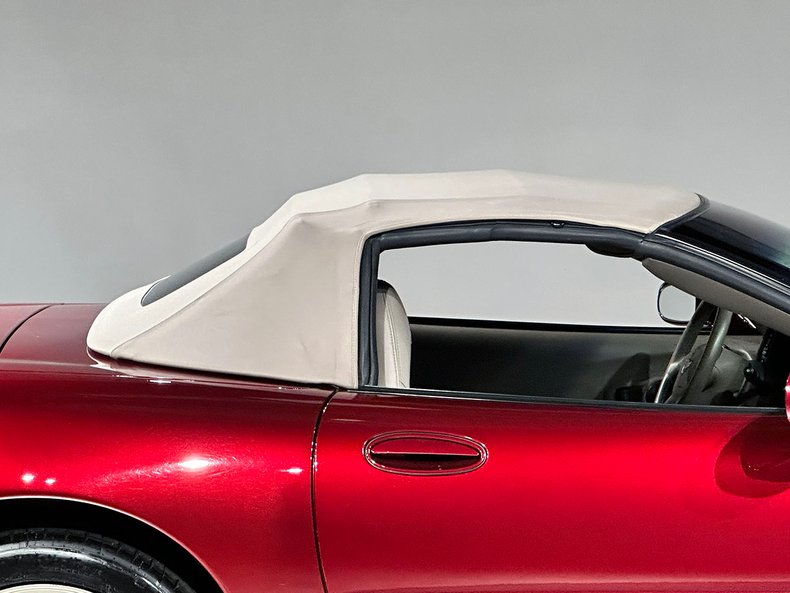 2003 Chevrolet Corvette 8